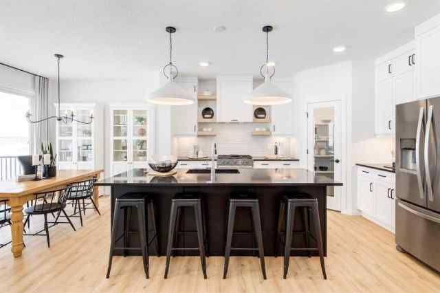 Rangeview real estate 144 Mallard Grove SE in Rangeview Calgary