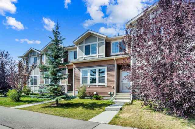 Nolan Hill real estate 717 Nolan Hill Boulevard NW in Nolan Hill Calgary