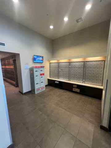 Spruce Cliff real estate 1003, 55 Spruce Place SW in Spruce Cliff Calgary