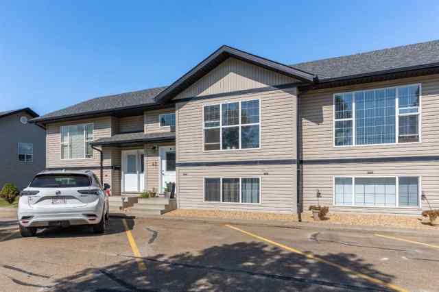 Sparling real estate 42, 4702 53 Avenue  in Sparling Camrose