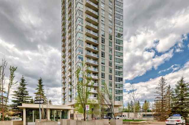 Spruce Cliff real estate 1907, 77 Spruce Place SW in Spruce Cliff Calgary