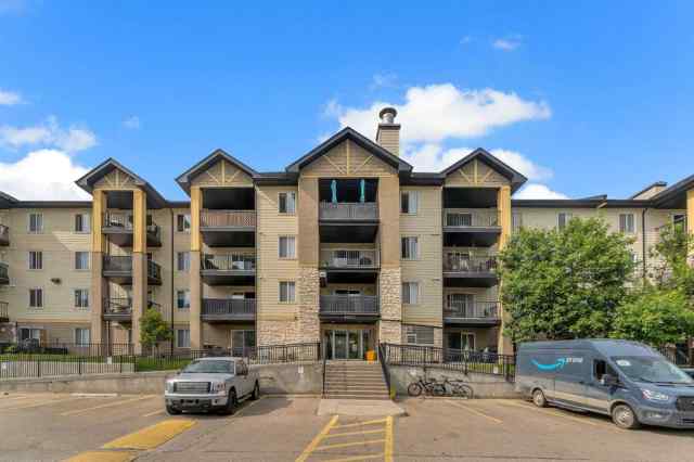 Downtown real estate 8328, 304 Mackenzie Way SW in Downtown Airdrie