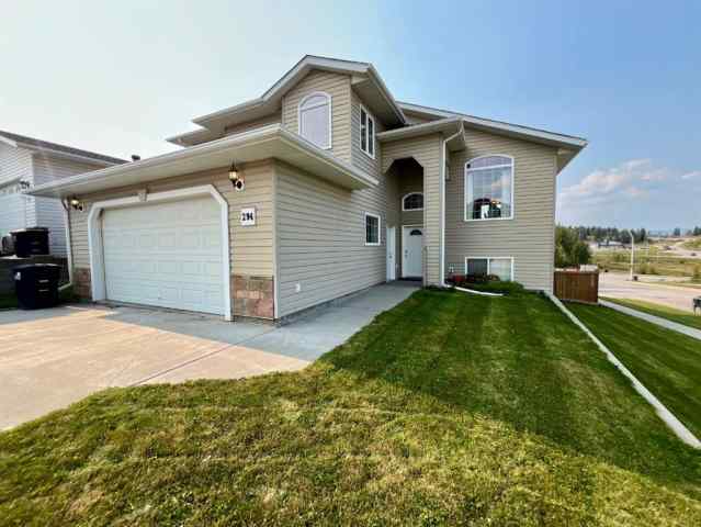 Thompson Lake real estate 294 Tocher Avenue  in Thompson Lake Hinton