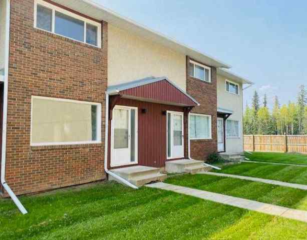 Hardisty real estate 20, 441 SWITZER Drive  in Hardisty Hinton