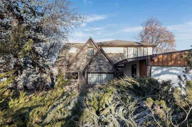 SW Hill real estate 176 1 Street SW in SW Hill Medicine Hat