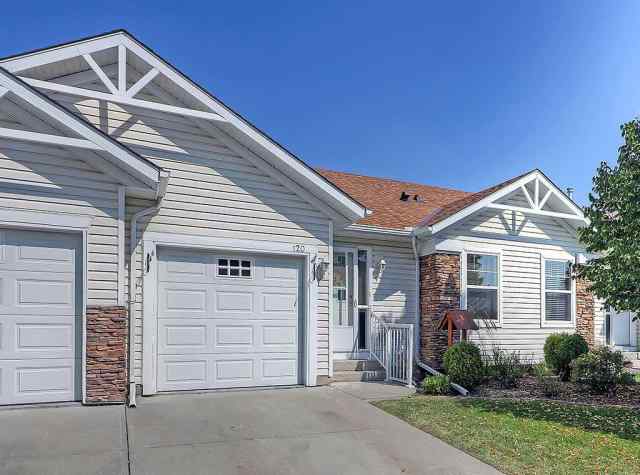NONE real estate 120 Freeman Way NW in NONE High River