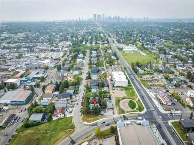 Highland Park real estate 107 40 Avenue NE in Highland Park Calgary