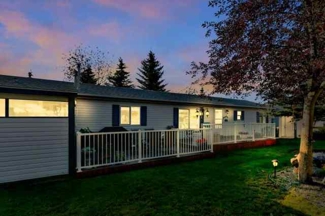 Davenport real estate 2150 Danielle Drive  in Davenport Red Deer