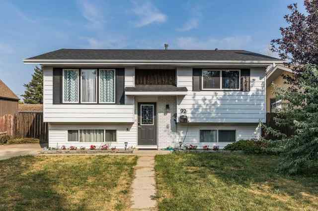 SE Southridge real estate 92 Smithson Street SE in SE Southridge Medicine Hat