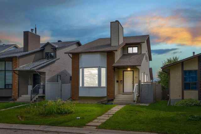 Edgemont real estate 37 Edgeford Way NW in Edgemont Calgary