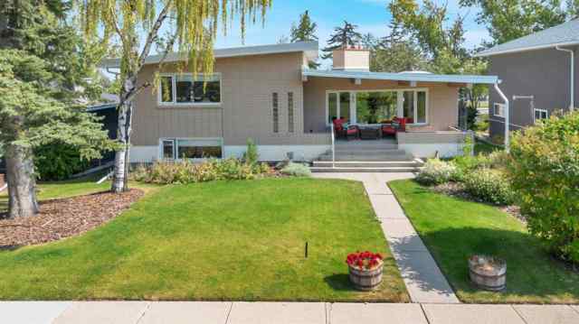 Cambrian Heights real estate 80 Cardiff Drive NW in Cambrian Heights Calgary