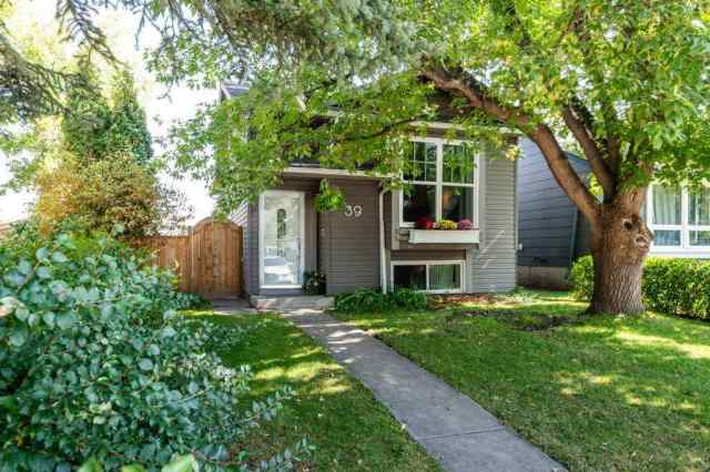 Shawnessy real estate 39 Shawglen Place SW in Shawnessy Calgary