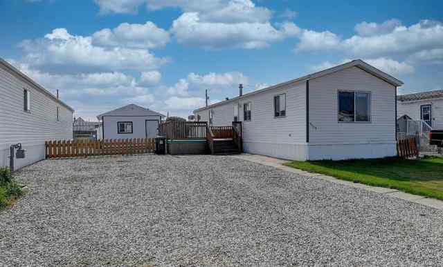 N/A real estate 9709 108 Avenue  in N/A Clairmont