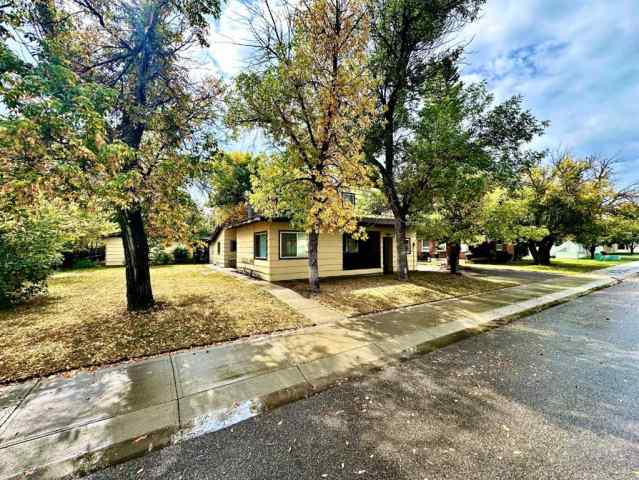 NONE real estate 246 20 Street  in NONE Fort Macleod
