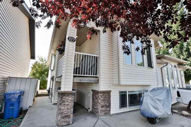 Uplands real estate 377 Lynx Crescent N in Uplands Lethbridge