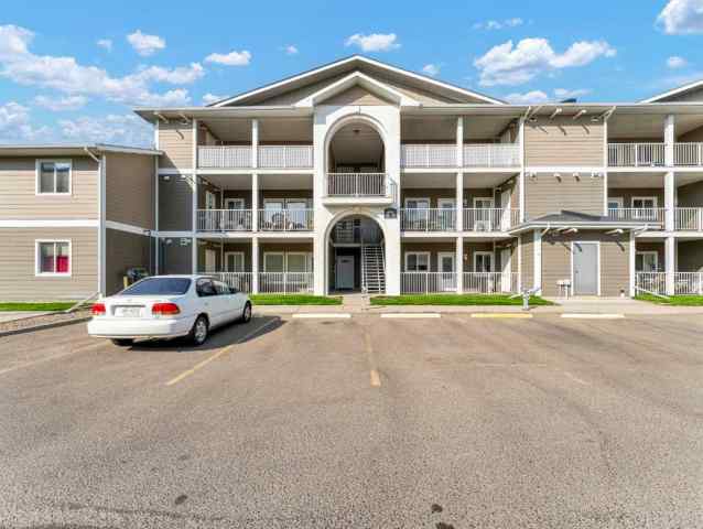 Southland real estate 349 Southlands Pointe SE in Southland Medicine Hat