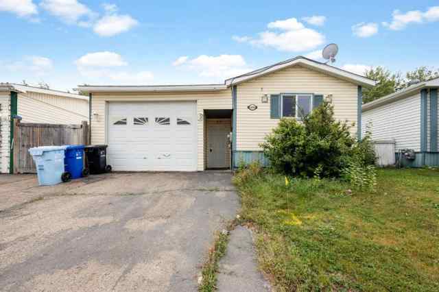 Timberlea real estate 148 Harpe Way  in Timberlea Fort McMurray