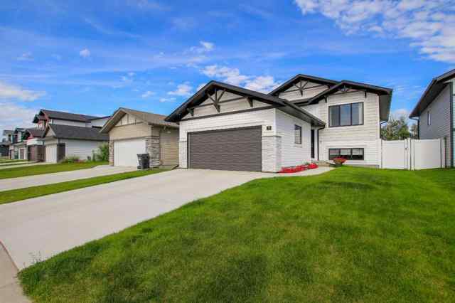 Timber Ridge real estate 7 Thayer Close  in Timber Ridge Red Deer