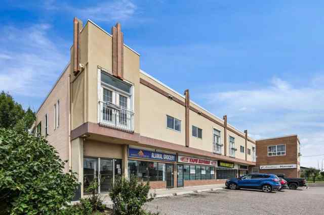 Forest Lawn real estate 204, 4908 17 Avenue SE in Forest Lawn Calgary