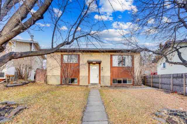 Just listed NONE homes for sale new 63 Knight Place  in NONE Crossfield