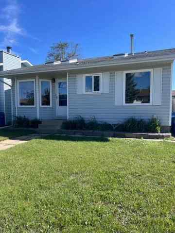 Harvest Meadows real estate 98 Westview Crescent  in Harvest Meadows Blackfalds
