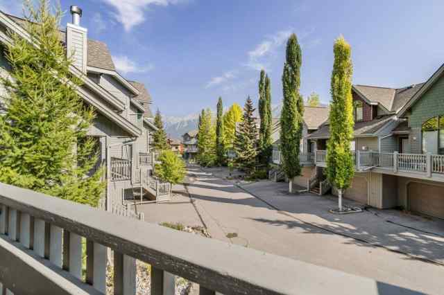 Homesteads real estate 133, 200 Prospect Heights  in Homesteads Canmore