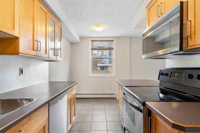 Beltline real estate 604, 605 14 Avenue SW in Beltline Calgary