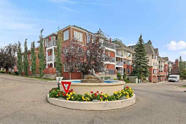 Signal Hill real estate 1206, 1000 Sienna Park Green SW in Signal Hill Calgary