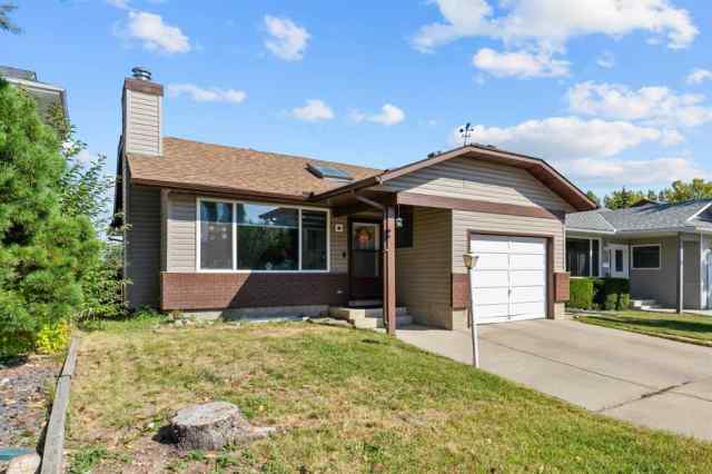 Cedarbrae real estate 12 Cedargrove Road SW in Cedarbrae Calgary
