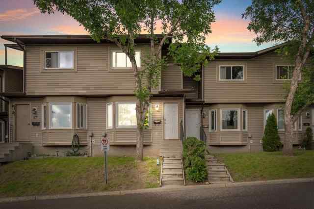 Falconridge real estate 55 Falshire Terrace NE in Falconridge Calgary