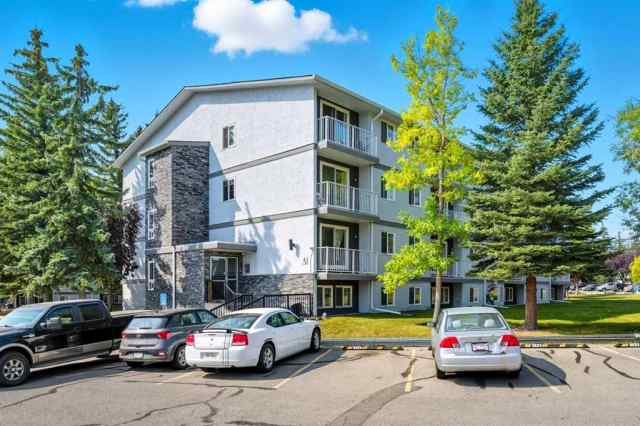 Dalhousie real estate 302A, 5601 Dalton Drive NW in Dalhousie Calgary