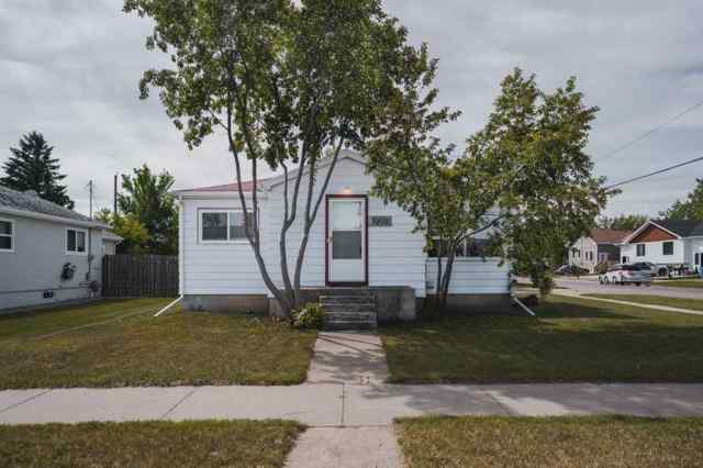 Just listed NONE homes for sale new 5202 44 Avenue  in NONE Taber
