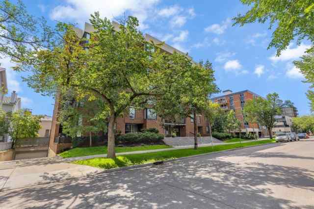 Just listed Beltline homes for sale new Unit-106-1123 13 Avenue SW in Beltline Calgary