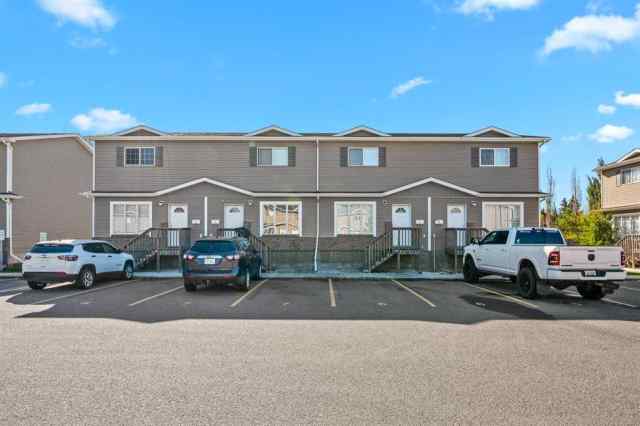 Just listed Wallacefield homes for sale new Unit-Unit 6-1811 49 Avenue  in Wallacefield Lloydminster