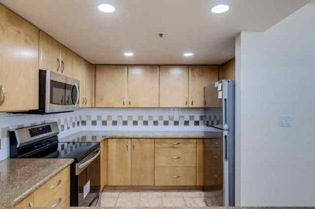 209, 1108 6 Avenue SW Calgary