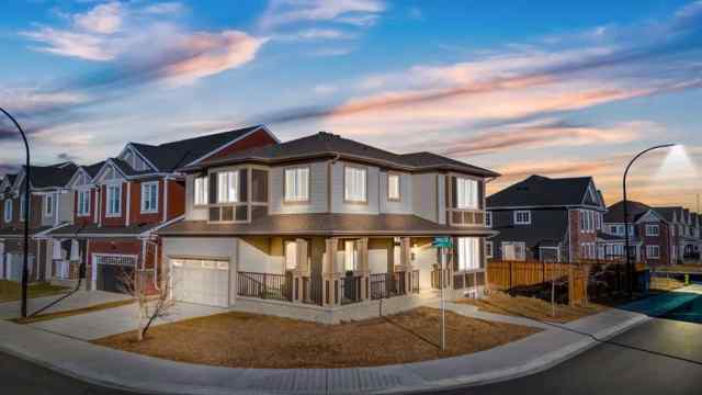 Just listed Yorkville homes for sale new 16 Yorkville Terrace SW in Yorkville Calgary