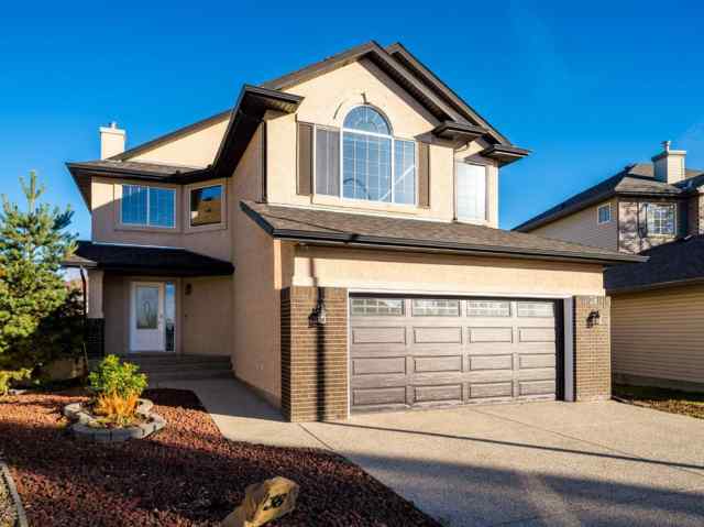 Just listed Signal Hill homes for sale new 38 Simcoe Crescent SW in Signal Hill Calgary