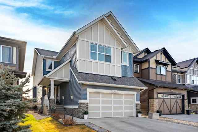 Just listed Kings Heights homes for sale new 222 Kingfisher Crescent SE in Kings Heights Airdrie
