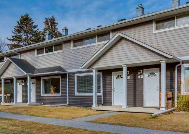 Just listed Renfrew homes for sale new 643 Regal Park NE in Renfrew Calgary