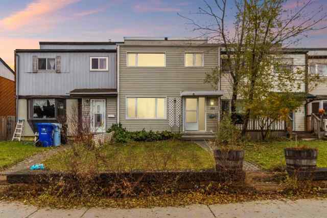 Just listed Downtown homes for sale new 153 Hardin Street  in Downtown Fort McMurray