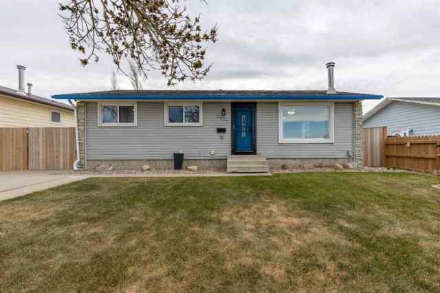 Just listed NONE homes for sale new 1001 19A Avenue  in NONE Coaldale