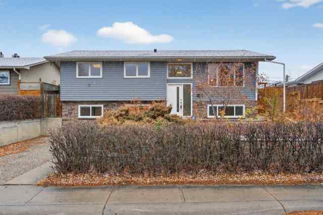 Just listed Lakeview homes for sale new 3704 58 Avenue SW in Lakeview Calgary