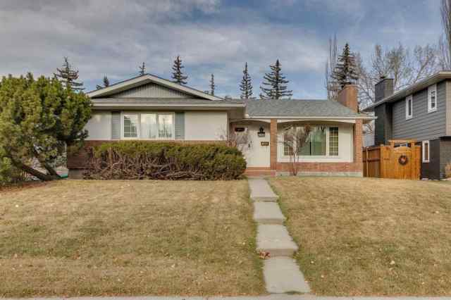 Just listed Maple Ridge homes for sale new 916 Mapledale Place SE in Maple Ridge Calgary