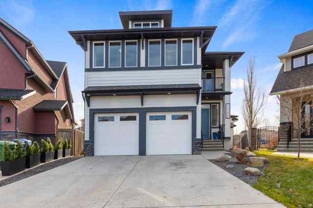 Just listed Mahogany homes for sale new 226 Mahogany Bay SE in Mahogany Calgary