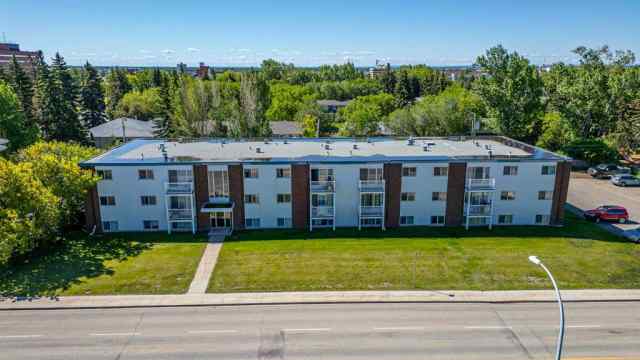 Just listed VLA Montrose homes for sale new Unit-103-9807 108 Avenue  in VLA Montrose Grande Prairie