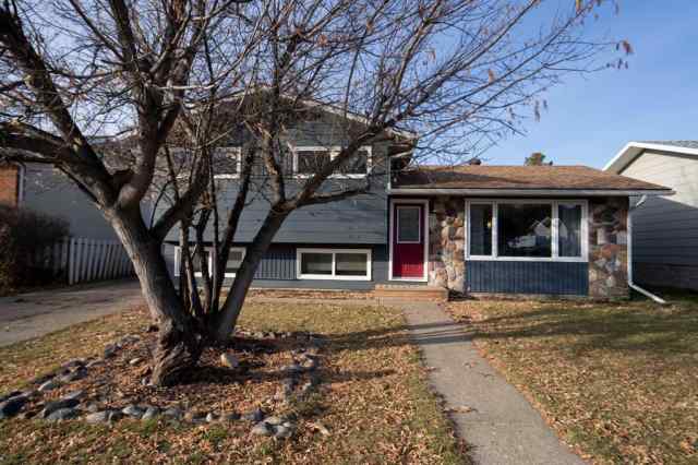 Just listed North End homes for sale new 8126 95 St   in North End Peace River