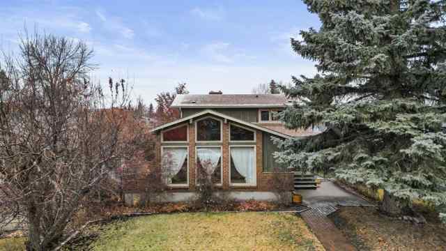 Just listed Sundance homes for sale new 27 Sunmount Crescent SE in Sundance Calgary