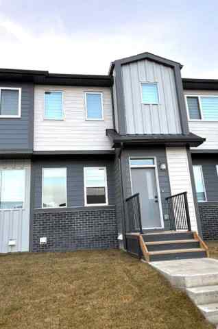 Just listed Wolf Willow homes for sale new 754 Wolf Willow Boulevard SE in Wolf Willow Calgary