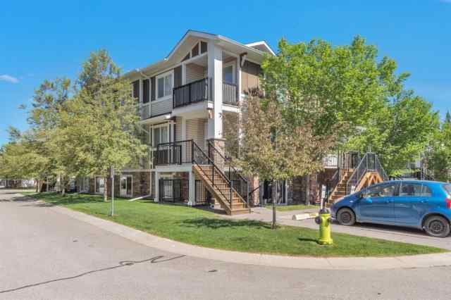 Just listed Westmere homes for sale new 232, 300 Marina Drive  in Westmere Chestermere