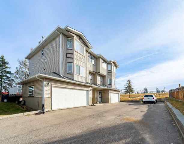 Just listed Hunters Glen homes for sale new Unit-3-41 Hunters Gate  in Hunters Glen Okotoks